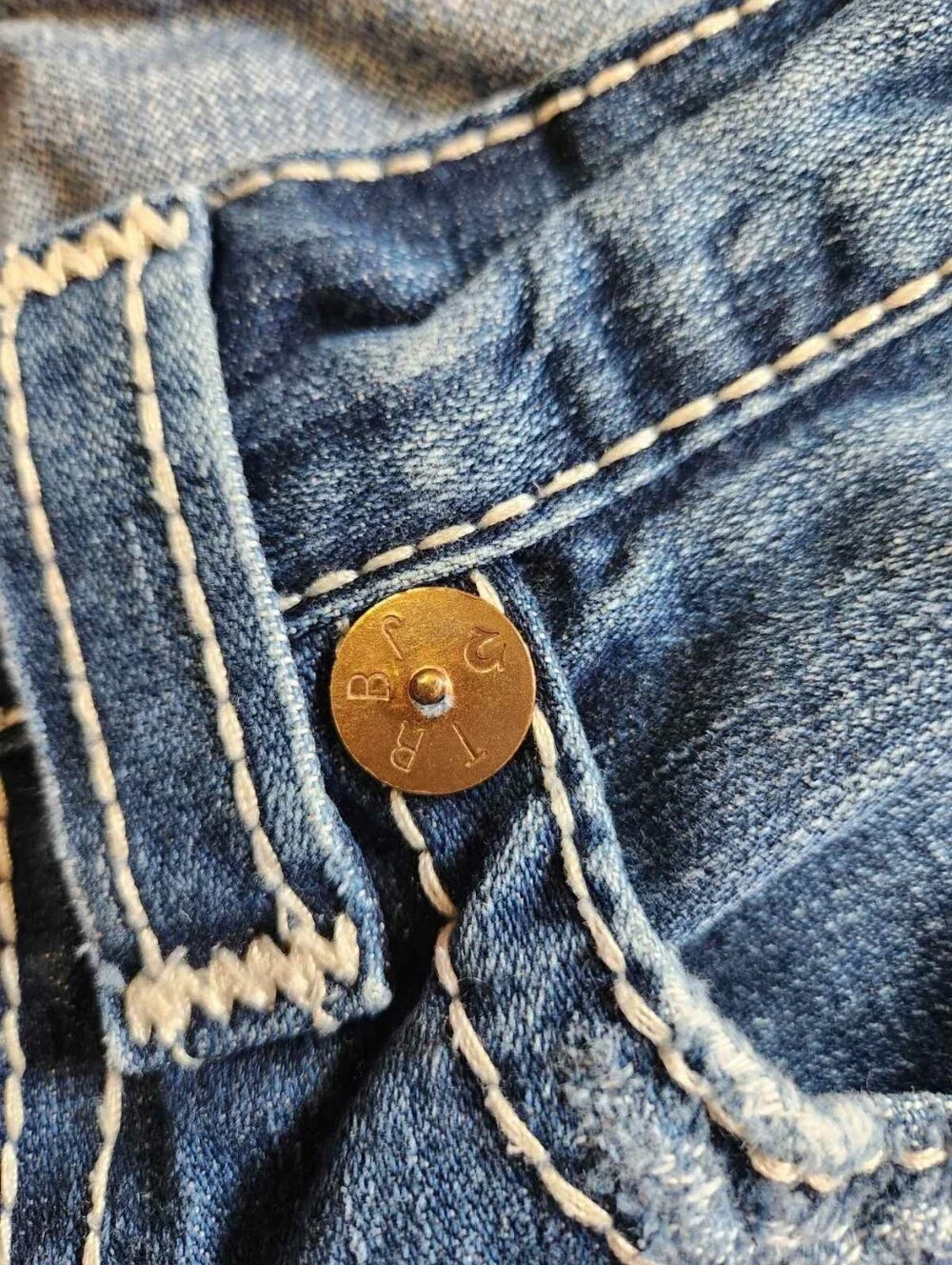 True Religion Billy Big T Jeans M-Flap Bat Wing Distressed Bootcut Y2K Size 31 - Picture 9 of 15